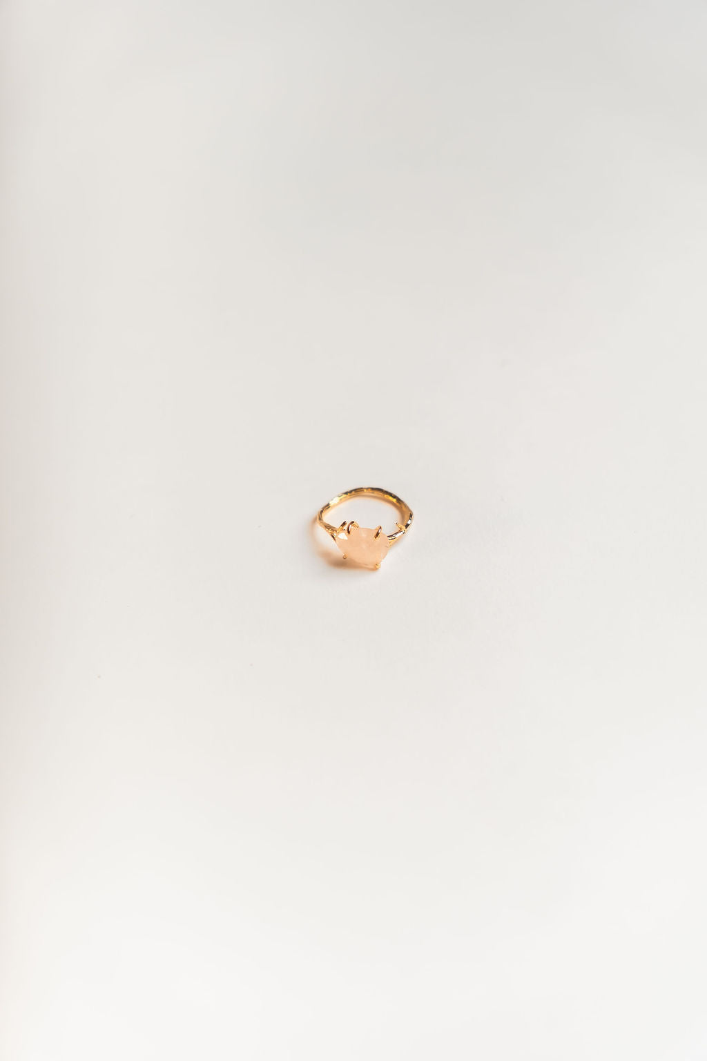 Elegant Ring - 18kt Gold Plated